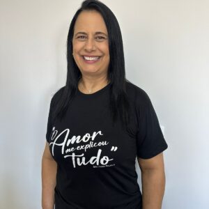 Camiseta O Amor me explicou tudo